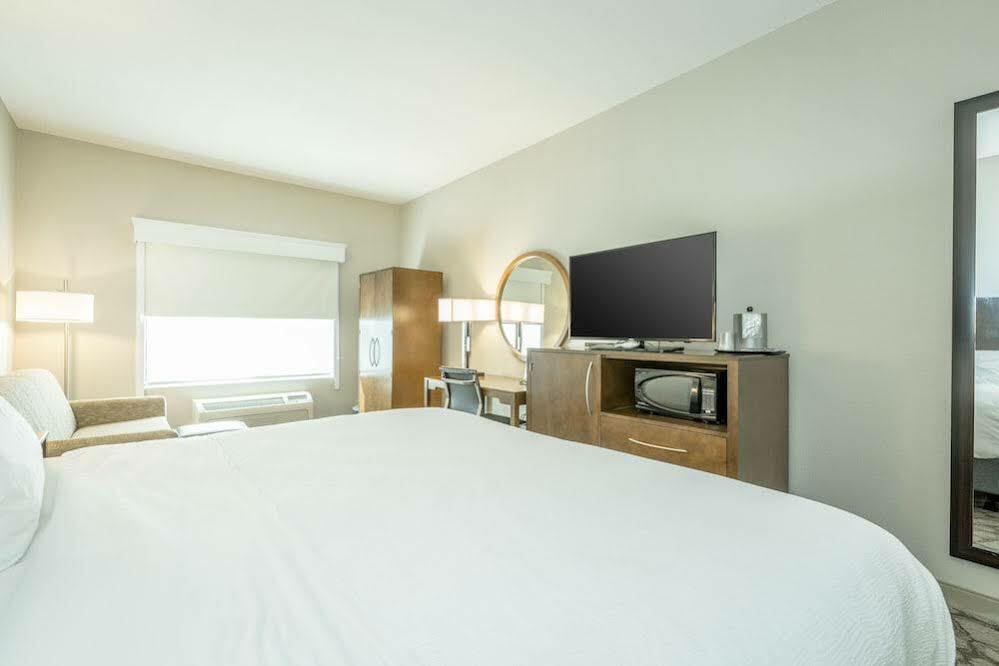 Holiday Inn Hotel And Suites Peachtree City By Ihg Exterior foto